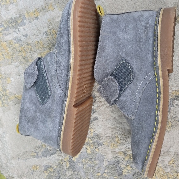 Mini Boden Ankle Boots - Picture 5 of 10